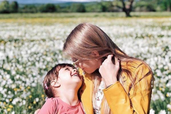 Зображення до Долина нарцисів + Закарпаття