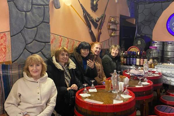 Зображення до Закарпаття + цвітіння сакури